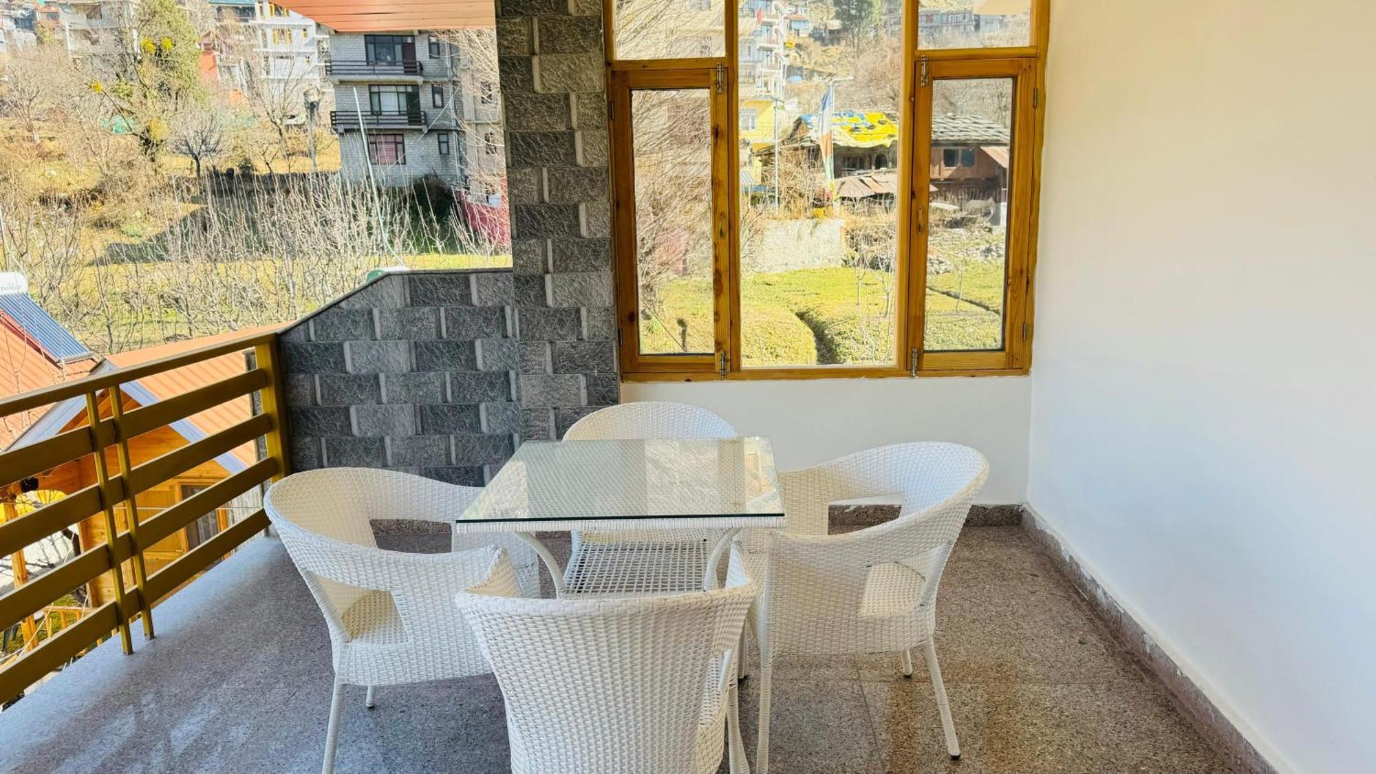 מלון The Midnight Garden Manali מראה חיצוני תמונה